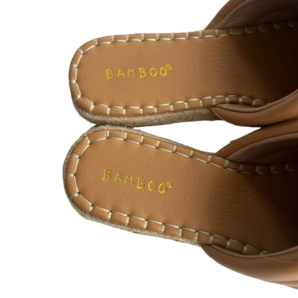Bamboo Women’s Size 8 Tan, Espadrille, Closed Toe, Quilted, Woven Sandals, Mules